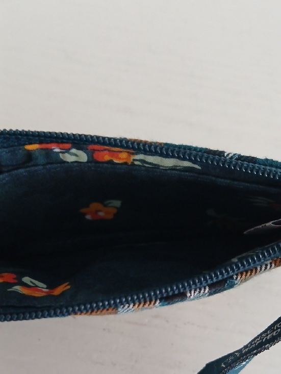 Vera Brsdley ID Wallet Wristlet - Picture 3 of 3